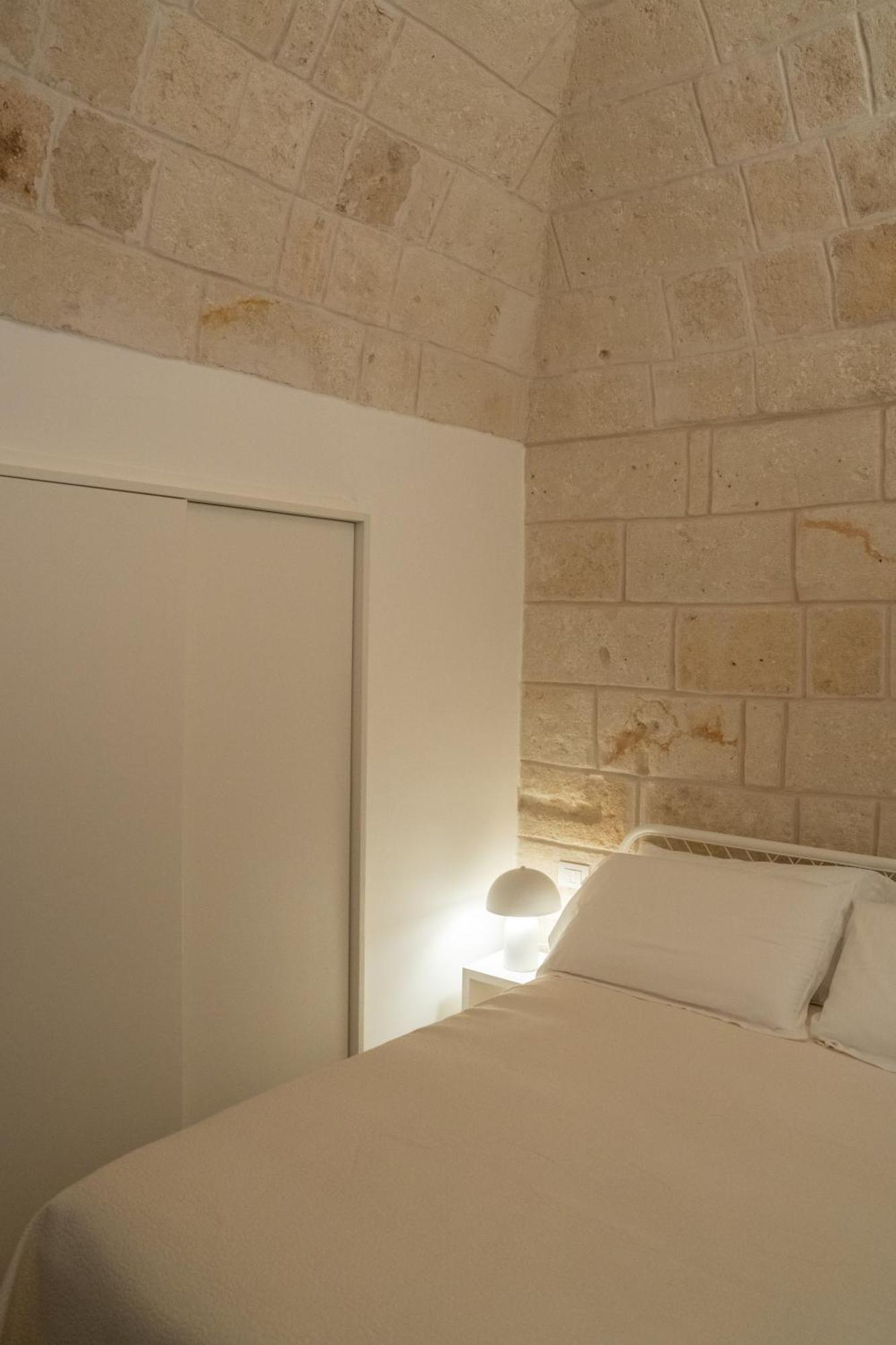 Innesto Rooms - Монополи Экстерьер фото